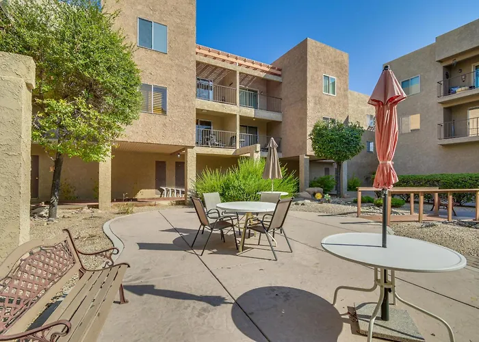 Holiday home 1 Mi To Beach: Havasu W/ Balcony *