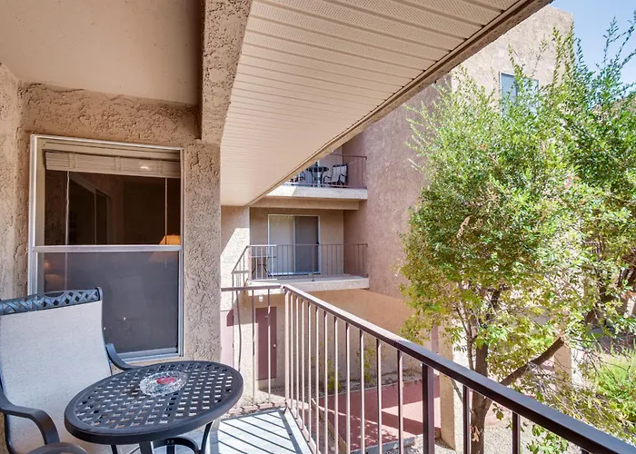 Holiday home 1 Mi To Beach: Havasu W/ Balcony *