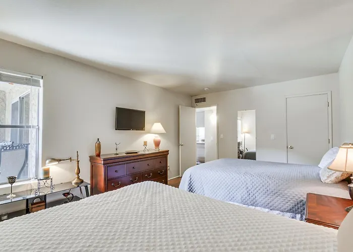 Holiday home 1 Mi To Beach: Havasu W/ Balcony