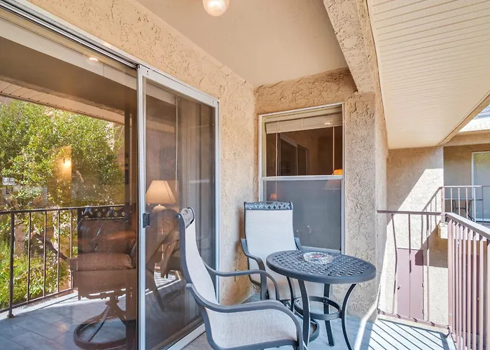 Holiday home 1 Mi To Beach: Havasu W/ Balcony